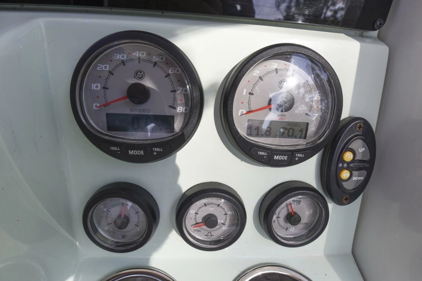 2022 Ranger 2360 Bay