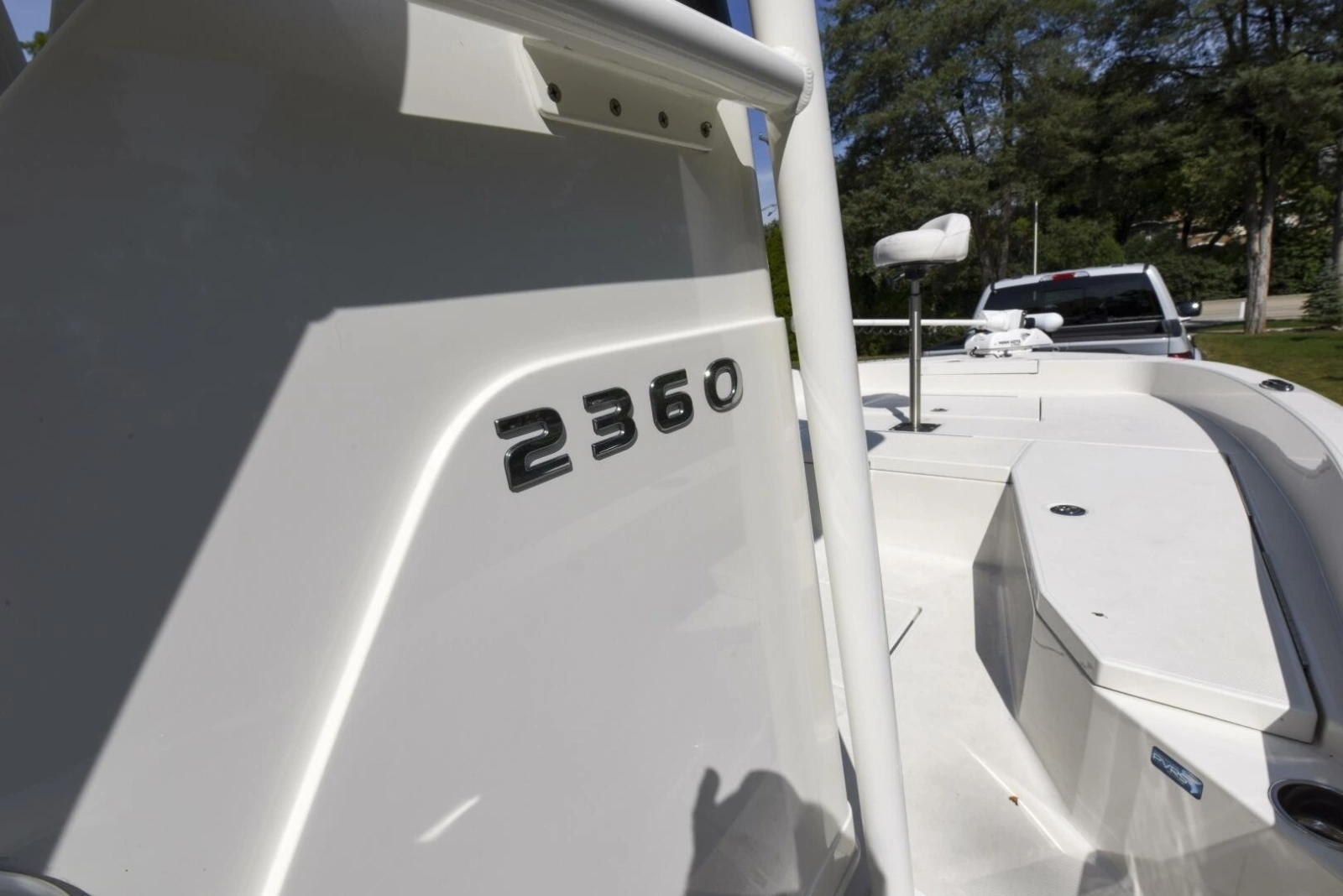2022 Ranger 2360 Bay