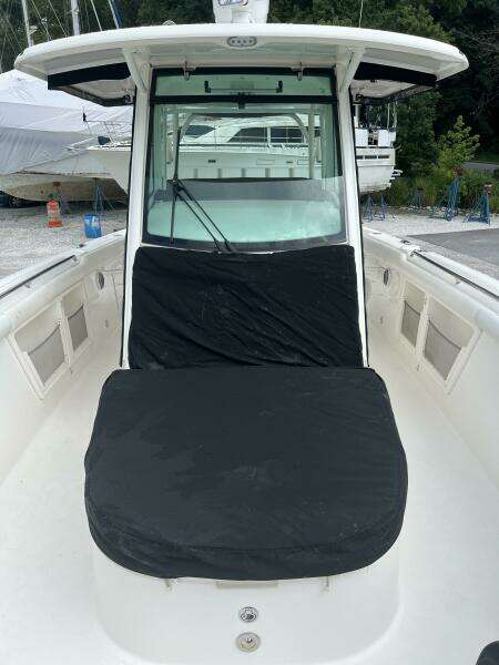 2014 Boston Whaler 350 Outrage Console Lounger Cover