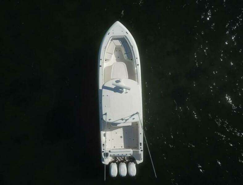 2014 Boston Whaler 350 Outrage Overhead Drone Photo