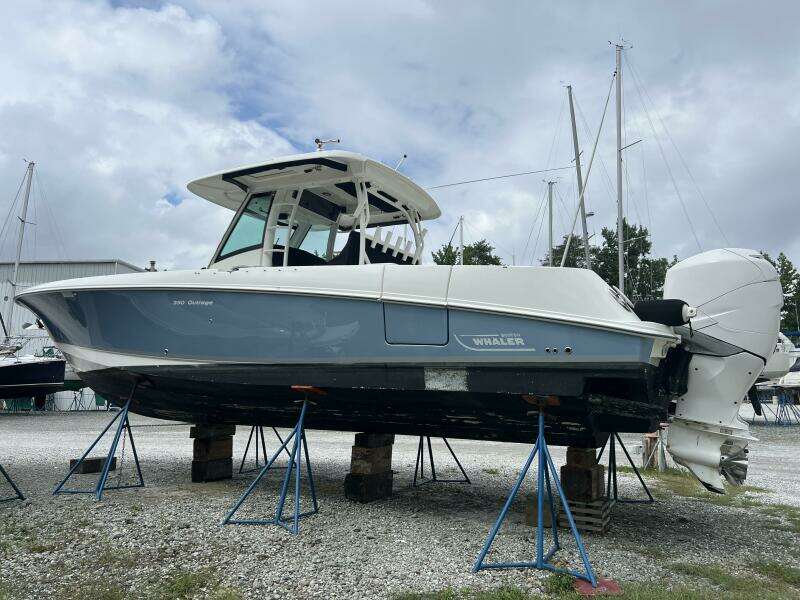 2014 Boston Whaler 350 Outrage Port Rear Quarter