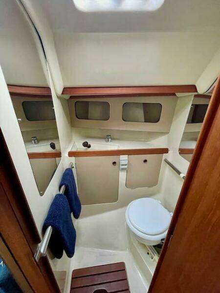 Sceptre 33ft C amp C Yacht For Sale