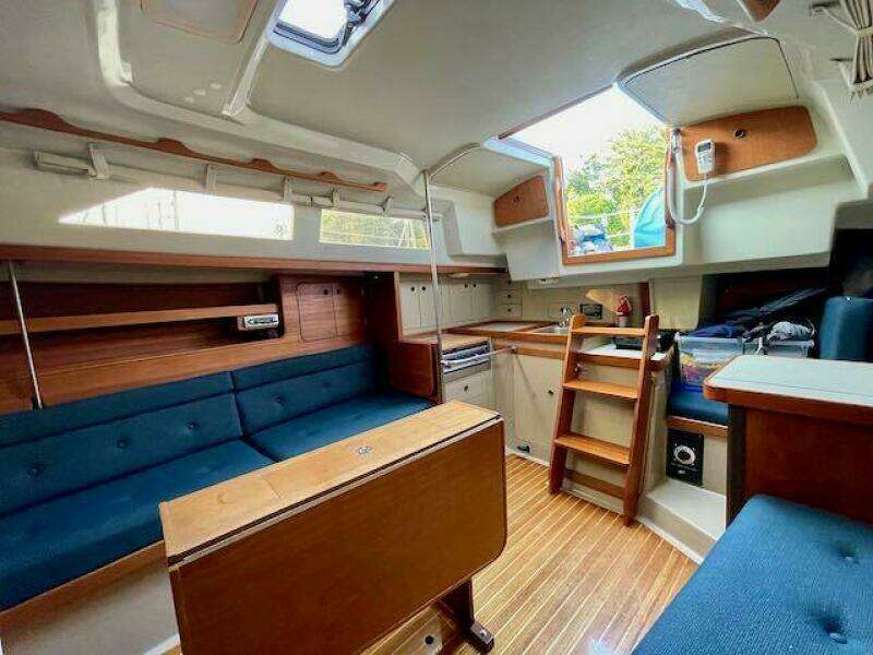 Sceptre 33ft C amp C Yacht For Sale