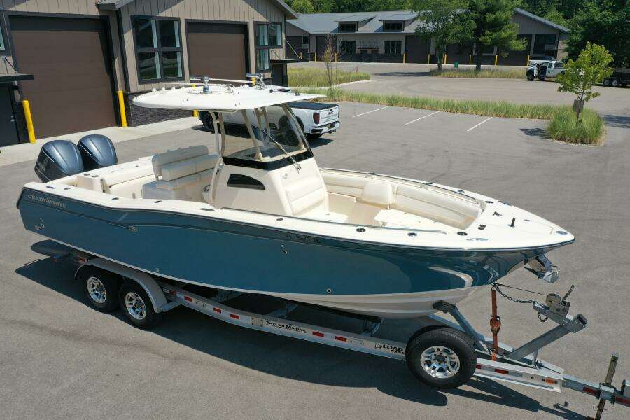 27ft Grady White Yacht For Sale