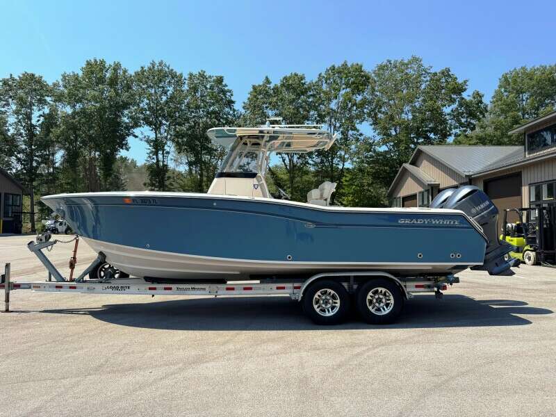 27ft Grady White Yacht For Sale
