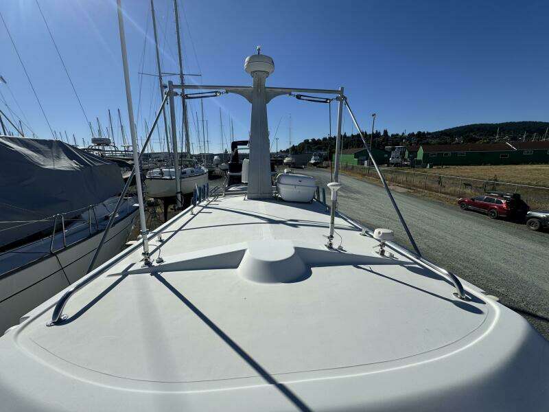 GOLDEN TROLL 30ft Ocean Sport Yacht For Sale