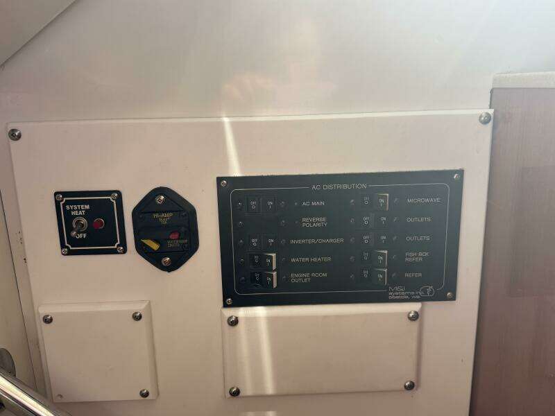 GOLDEN TROLL 30ft Ocean Sport Yacht For Sale