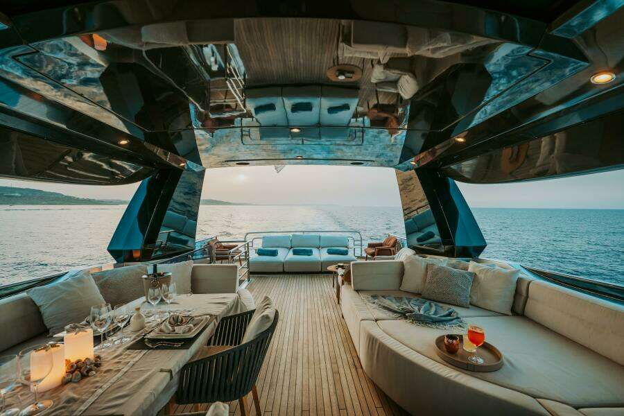 VENUS 86ft Monte Carlo Yachts Yacht For Sale