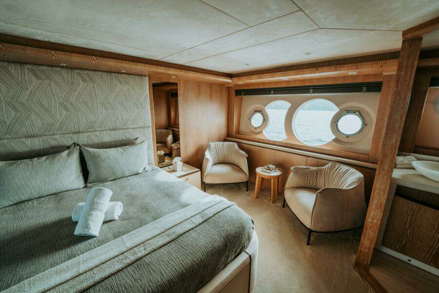 VENUS 86ft Monte Carlo Yachts Yacht For Sale