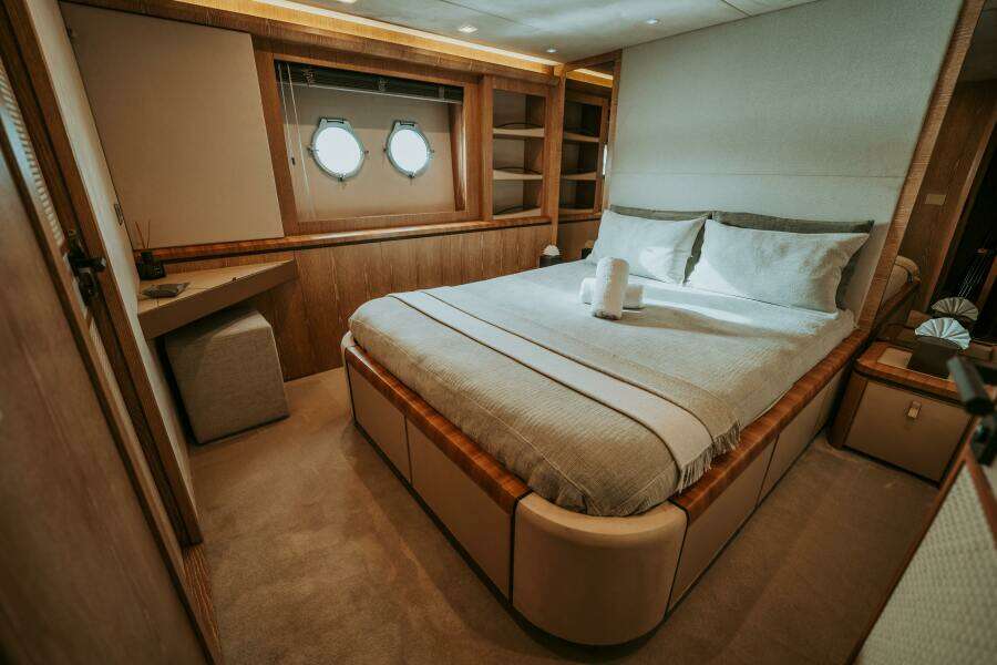 VENUS 86ft Monte Carlo Yachts Yacht For Sale