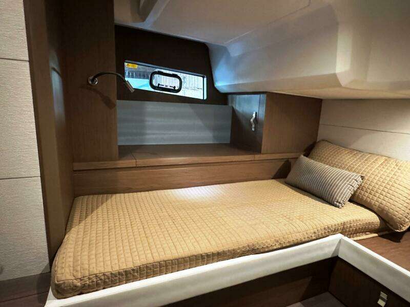 40ft Beneteau Yacht For Sale