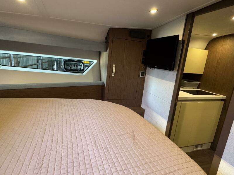40ft Beneteau Yacht For Sale