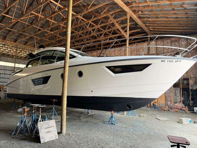 40ft Beneteau Yacht For Sale
