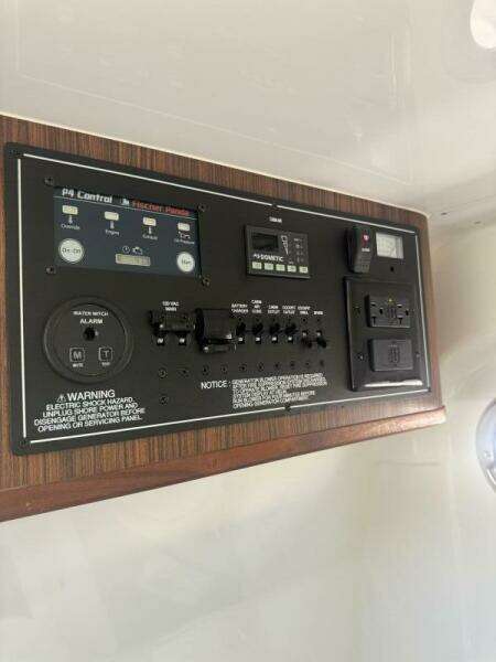 32ft Pursuit Yacht For Sale