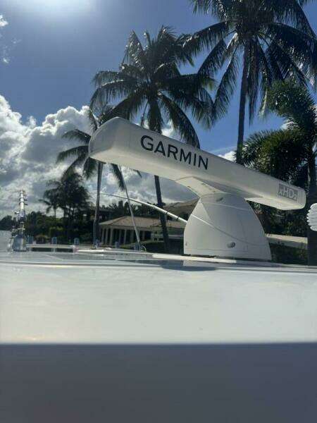 32ft Pursuit Yacht For Sale