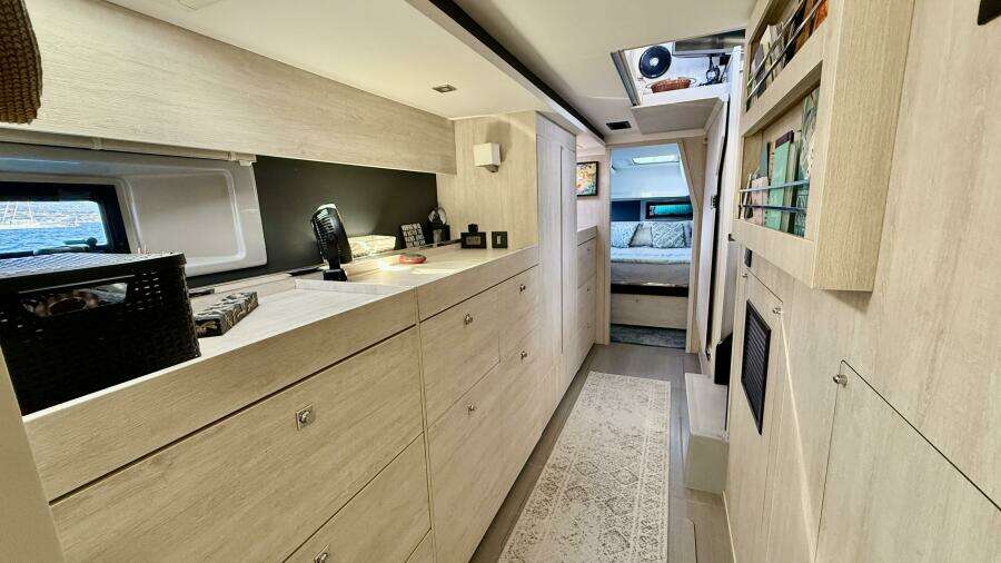 Raven 45ft Leonard Yacht For Sale