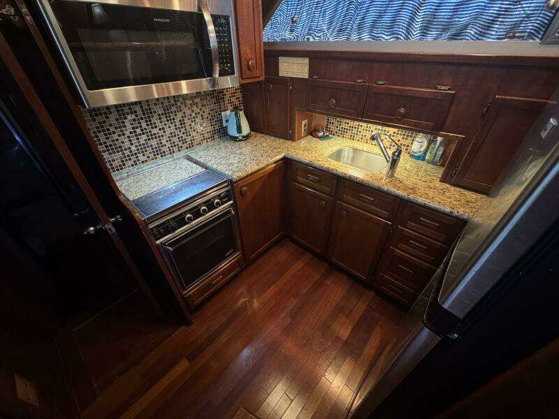 50ft Chris Craft Yacht For Sale