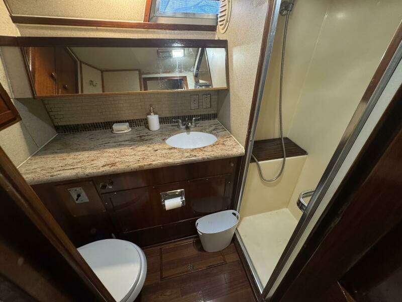 50ft Chris Craft Yacht For Sale