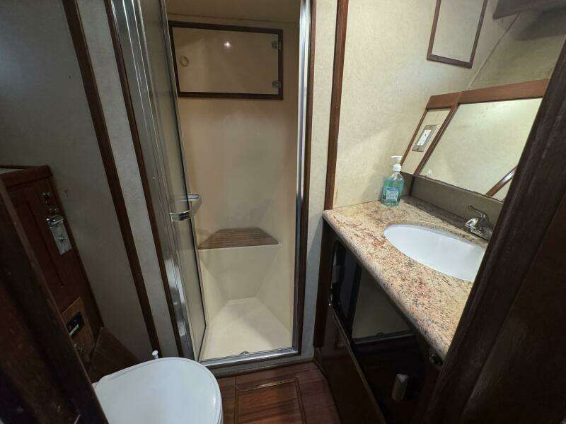 50ft Chris Craft Yacht For Sale