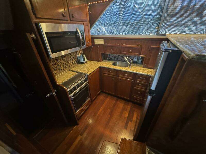 50ft Chris Craft Yacht For Sale