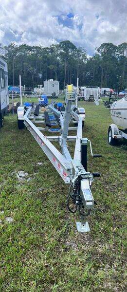 30ft Sea Hunt Yacht For Sale