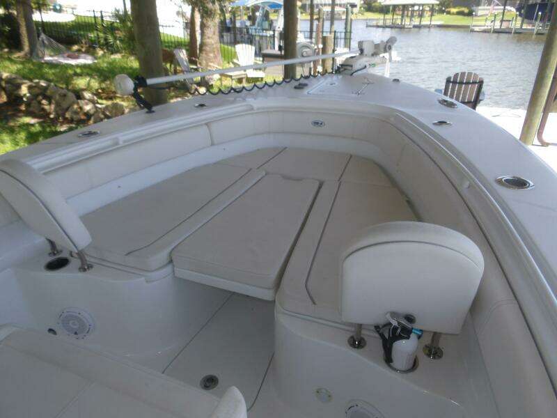 30ft Sea Hunt Yacht For Sale