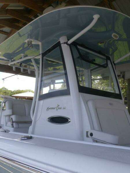 30ft Sea Hunt Yacht For Sale