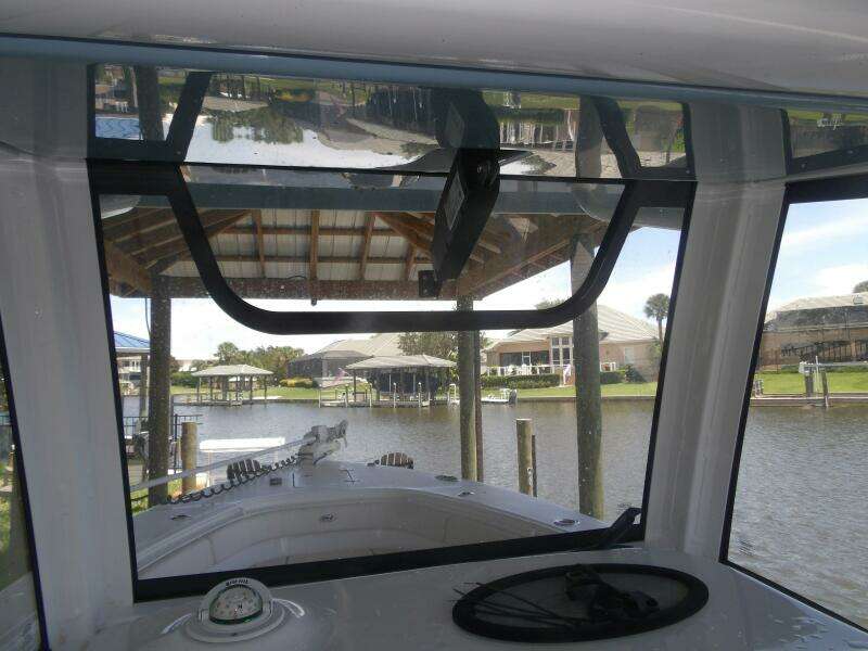 30ft Sea Hunt Yacht For Sale