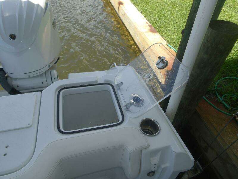 30ft Sea Hunt Yacht For Sale