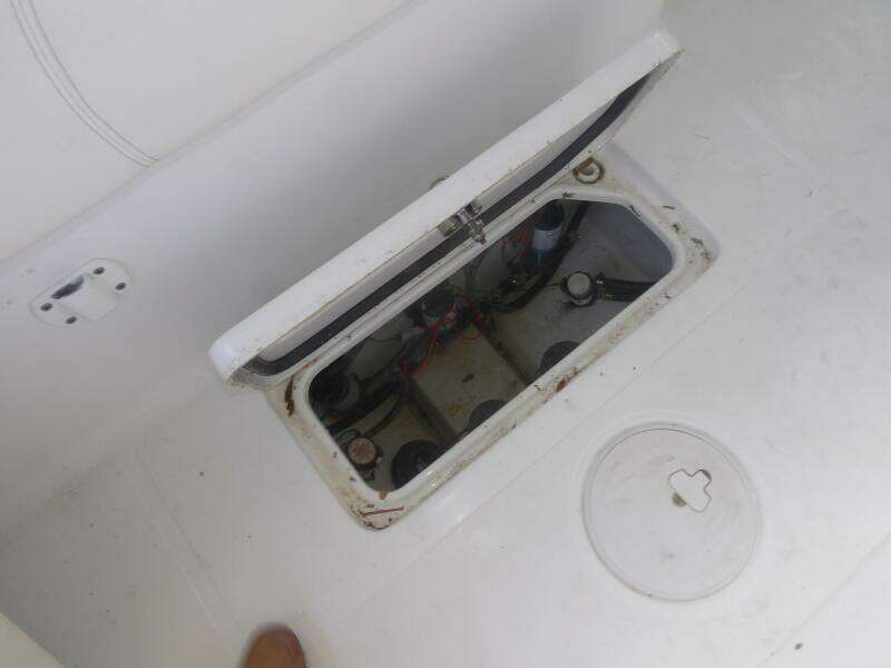 30ft Sea Hunt Yacht For Sale
