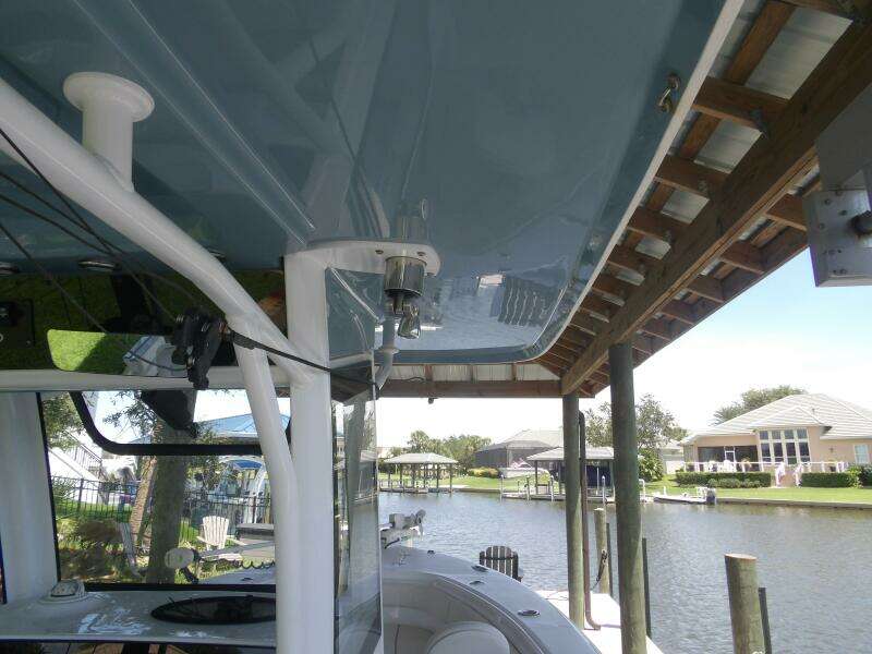 30ft Sea Hunt Yacht For Sale