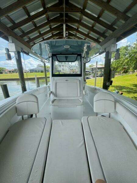 30ft Sea Hunt Yacht For Sale