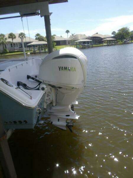 30ft Sea Hunt Yacht For Sale