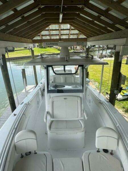30ft Sea Hunt Yacht For Sale