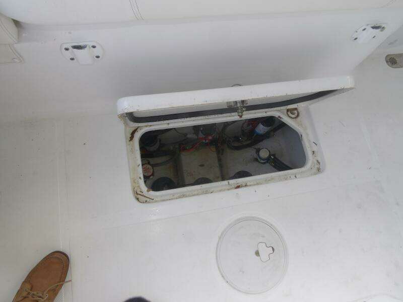 30ft Sea Hunt Yacht For Sale