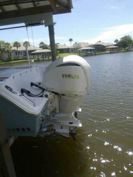 30ft Sea Hunt Yacht For Sale
