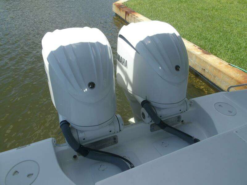 30ft Sea Hunt Yacht For Sale