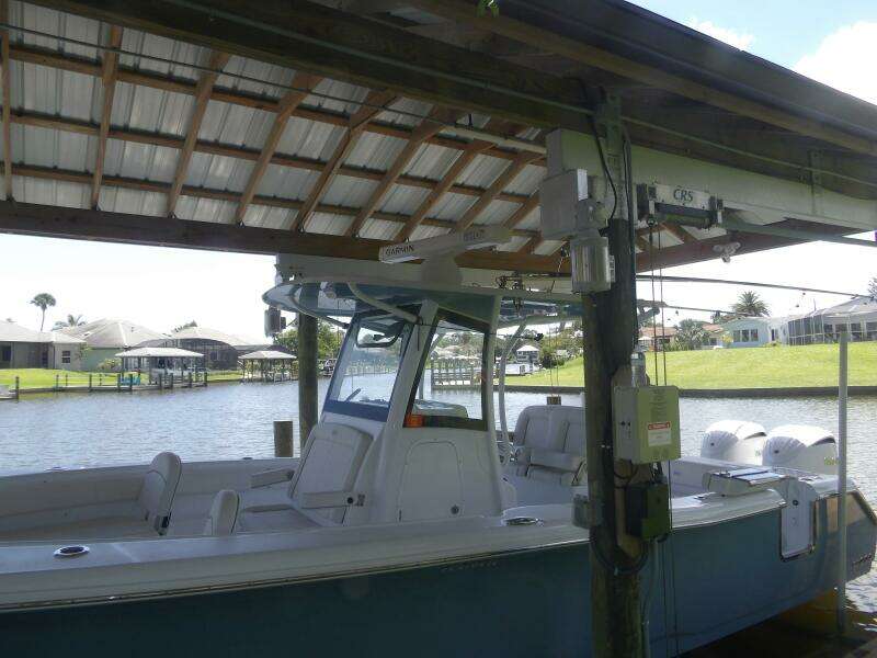 30ft Sea Hunt Yacht For Sale