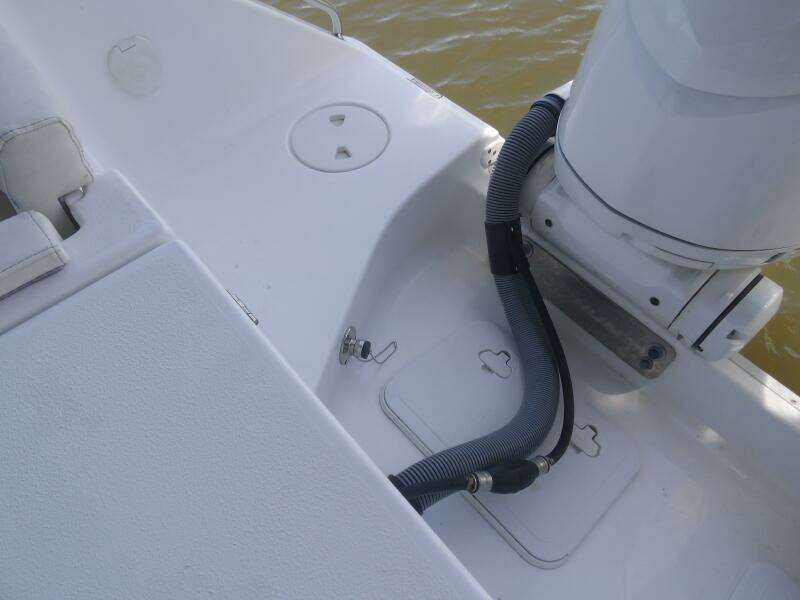 30ft Sea Hunt Yacht For Sale