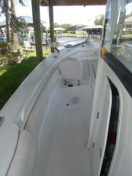 30ft Sea Hunt Yacht For Sale