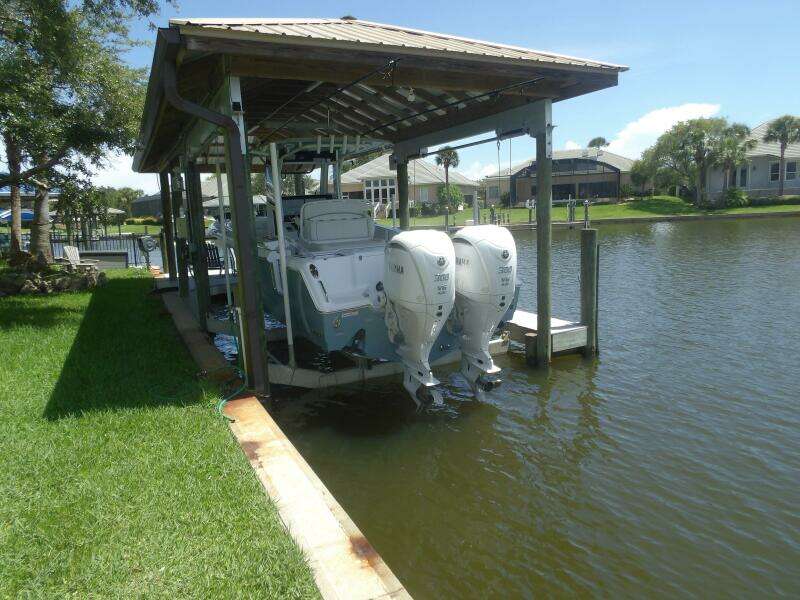 30ft Sea Hunt Yacht For Sale