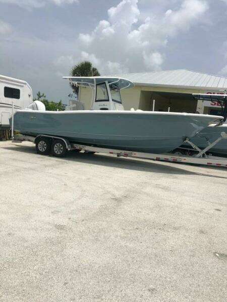 30ft Sea Hunt Yacht For Sale