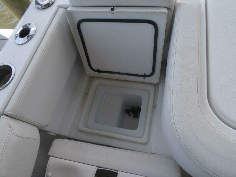 30ft Sea Hunt Yacht For Sale