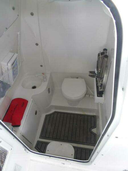 30ft Sea Hunt Yacht For Sale