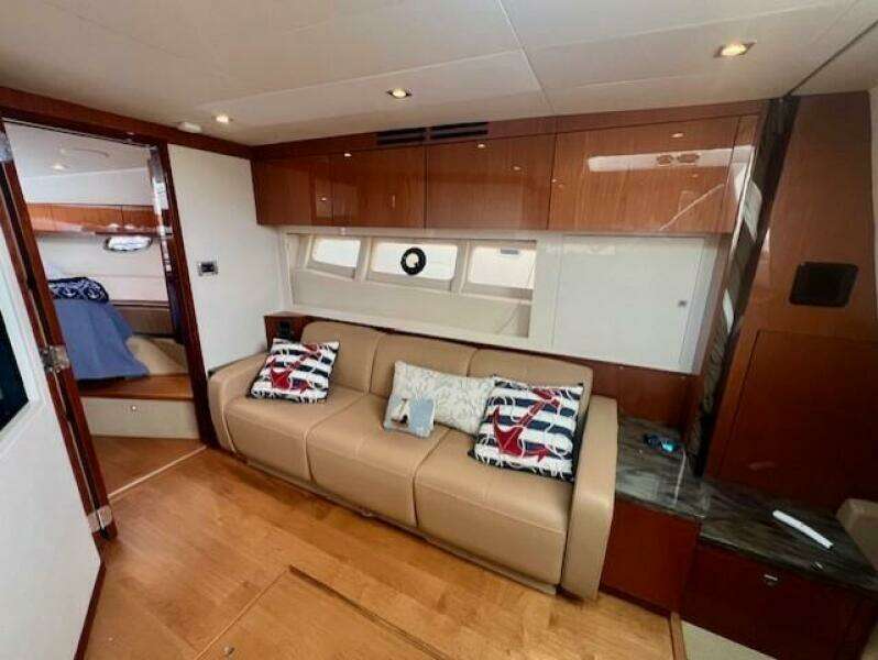 Stay Loose 41ft Sea Ray Yacht For Sale