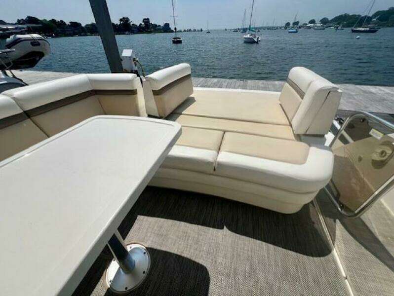 Stay Loose 41ft Sea Ray Yacht For Sale