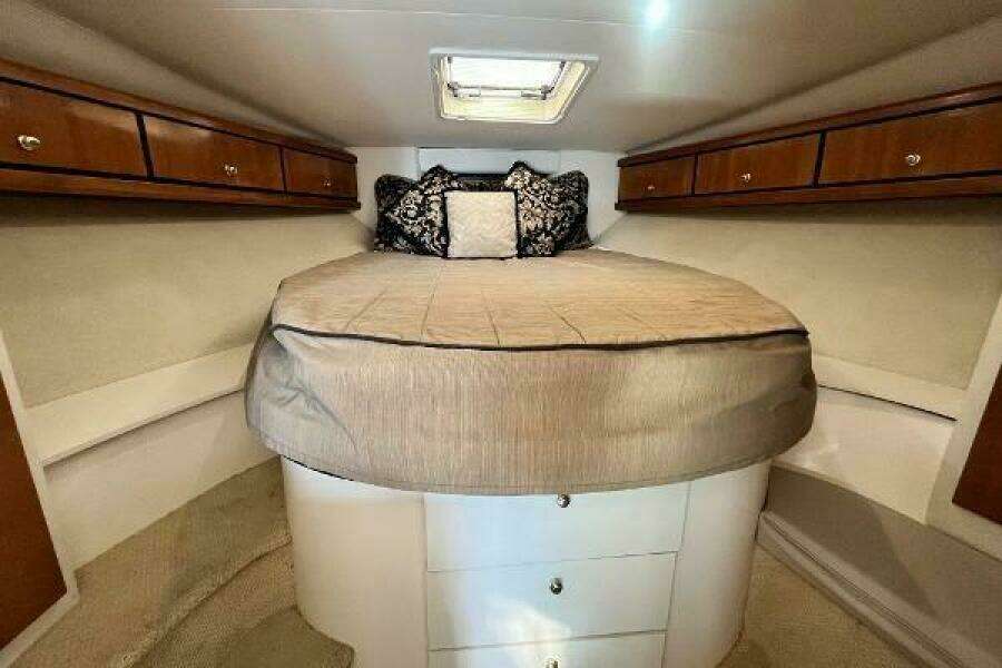 40ft Trojan Yacht For Sale