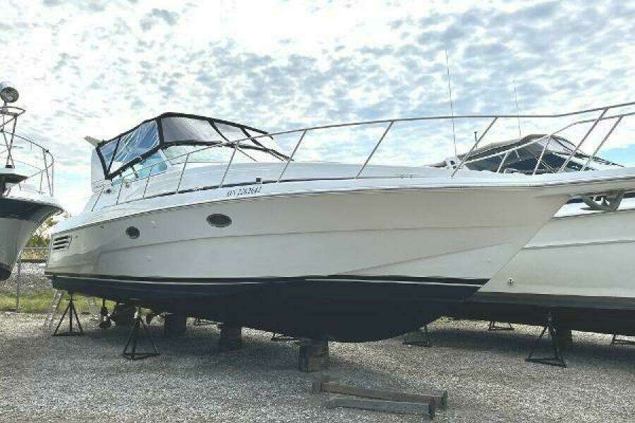 40ft Trojan Yacht For Sale