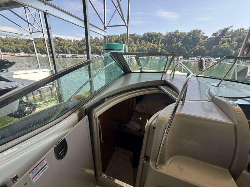 29ft Sea Ray Yacht For Sale