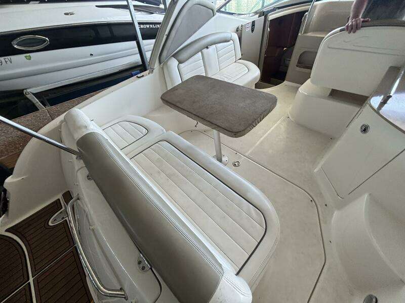 29ft Sea Ray Yacht For Sale